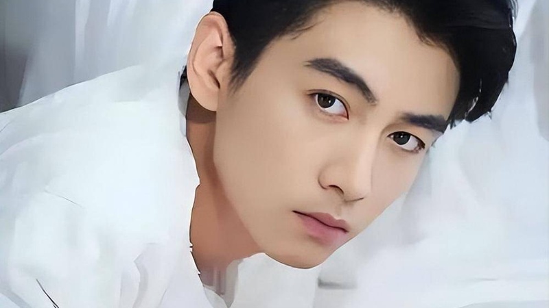 陈晓新剧宣传走神被放大解读明星微表情成舆论新战场